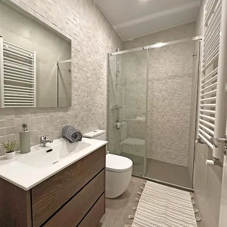 Διαμέρισμα Mercedes *